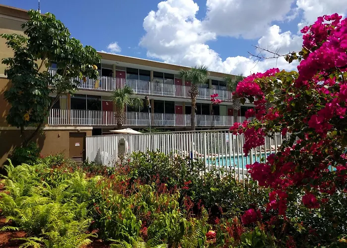 Red Carpet Inn Airport Fort Lauderdale Dania Beach