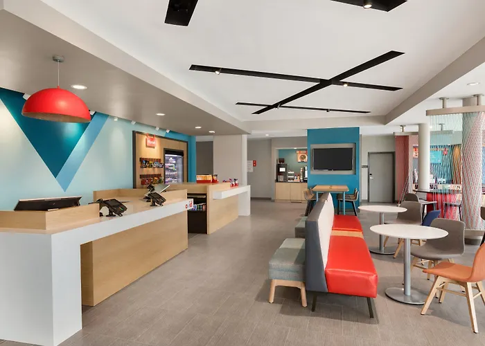 Avid Hotel - Ft Lauderdale Airport - Cruise By Ihg Dania Beach